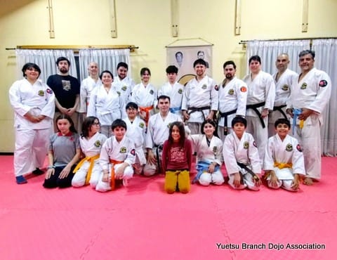 Técnica y Espíritu: Karate-do en preparación